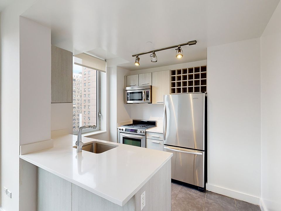 1st image of 801 Amsterdam Ave APT 7D