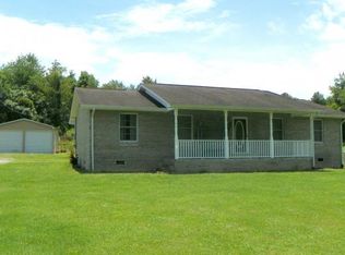 836 Bunker Hill Rd, Bluff City, TN 37618