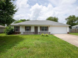 204 N Bailey St, Lowell, AR 72745