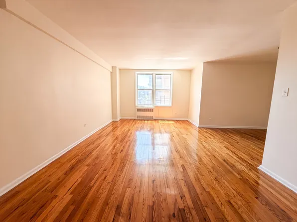 1279 East 17th Street image 1 of 5