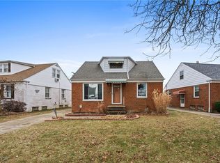 625 Pendley Rd, Willowick, OH 44095