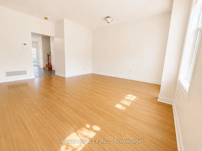 9 Riverlands Ave — Photo 12