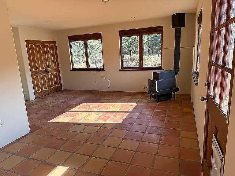 1 bed, 750 sqft, $1,500 — Photo 2