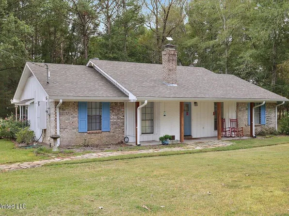 354 Fairchilds Rd, Morton, MS 39117