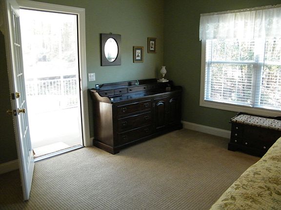 Master Suite with veranda access