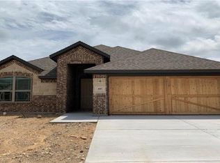 410 Green Terrace Ct, Midlothian, TX 76065