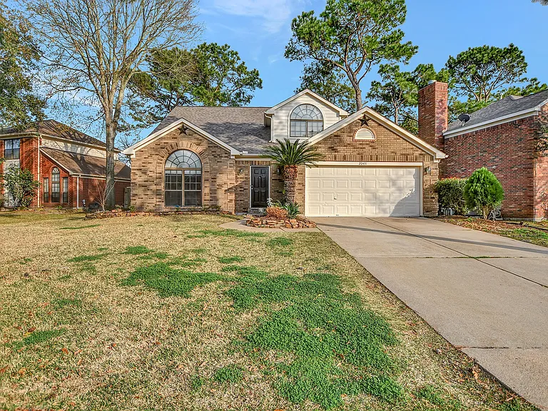20431 Lone Star Oak St — Photo 1