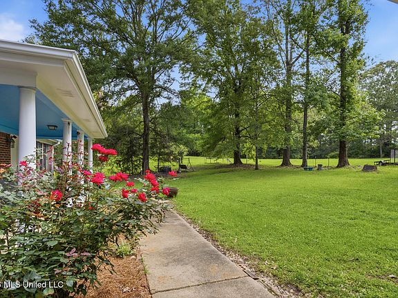 4th image of 2115 Byron Paul Ln