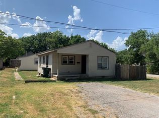 317 N Broadway St E, Skiatook, OK 74070