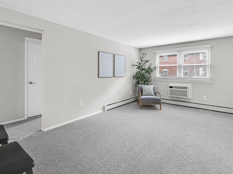 Unwind in Bright, Open-Concept Bliss!