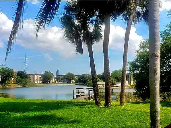 5498 NW 11th St APT C, Fort Lauderdale, FL 33313