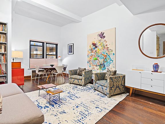 2nd image of 465 W 23rd St #1A