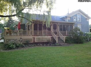 6796 Center Rd, Valley City, OH 44280