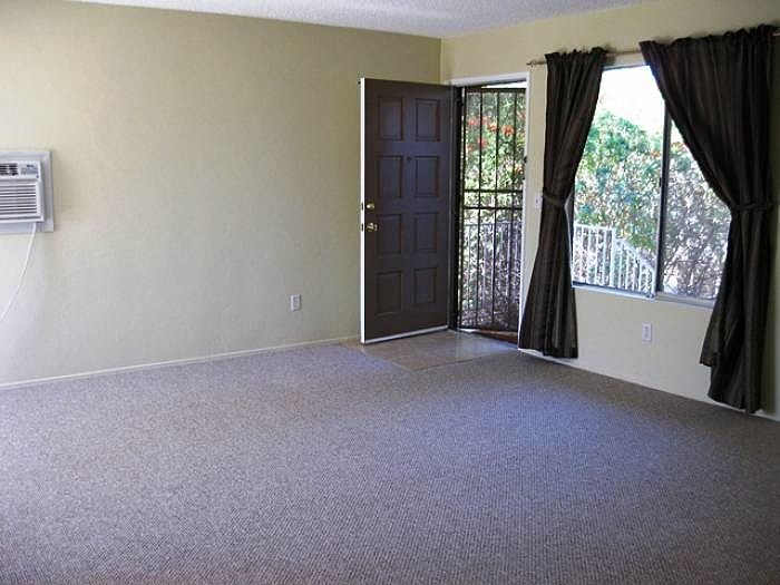 1st image of 4070 Illinois St APT 8