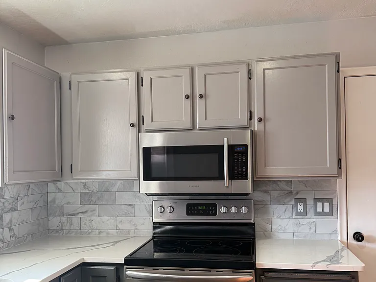 6353 W Milden Cir — Photo 2