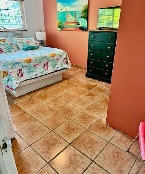 309 Calzada De Bougainville — Photo 3