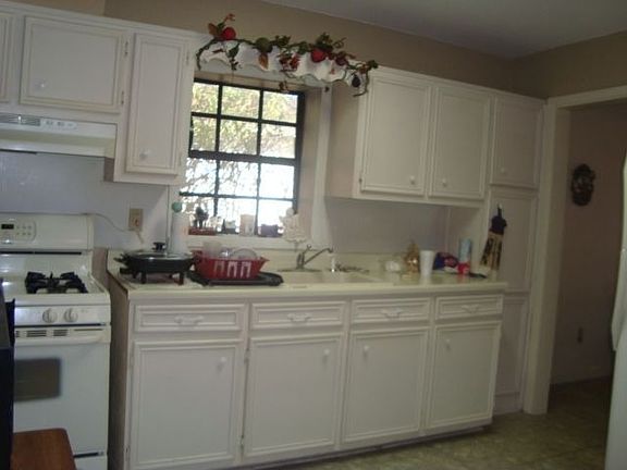 2nd image of 317 Tim Garcia St