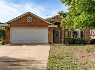 3704 Tulip Tree Dr, Fort Worth, TX 76137