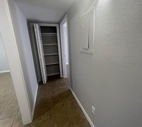 4th image of 1620 W Kuhn St #6