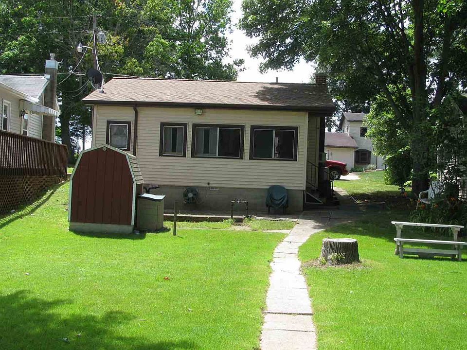 1st image of 1165 W River Dr
