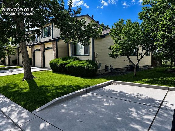5th image of 3540 Pacific Dr