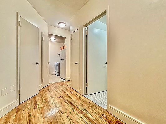 1st image of 240 E 119th St #1C