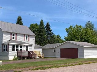 1615 S Woolsey St, Bessemer, MI 49911
