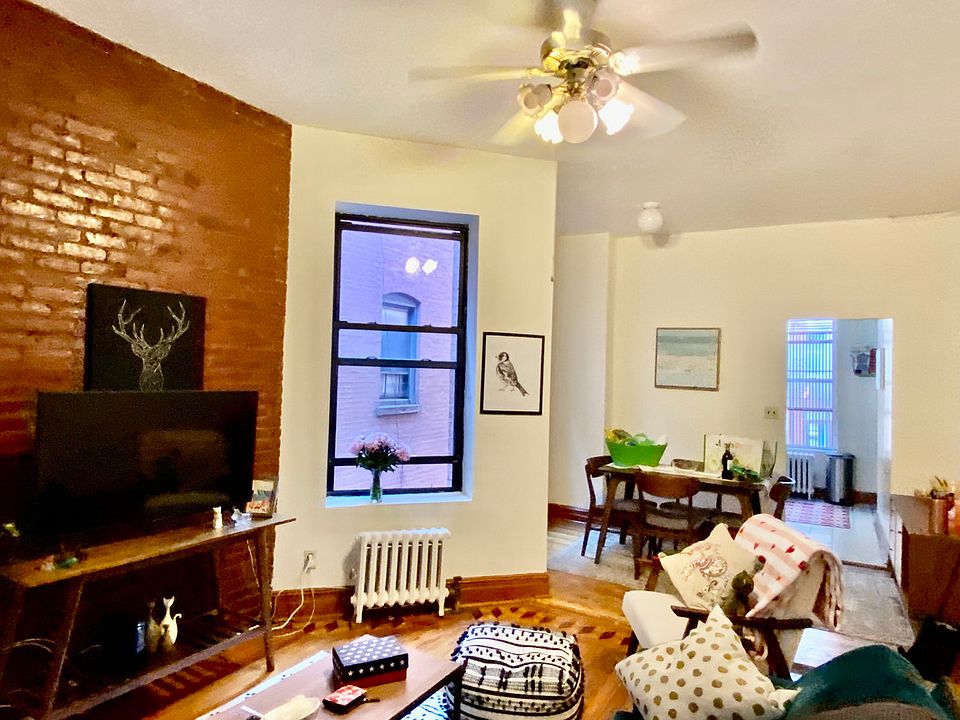 1st image of 215 W 106th St #4S