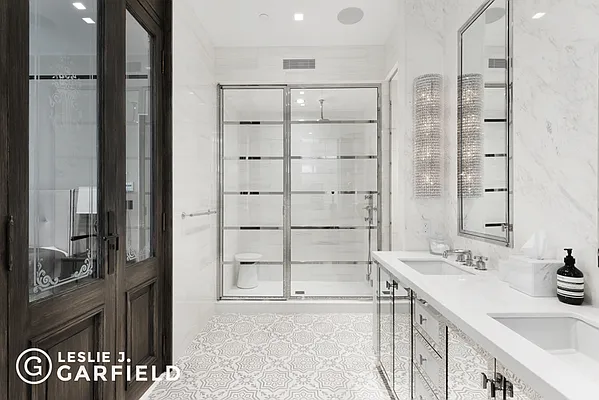 Rented by Leslie J. Garfield | media 9