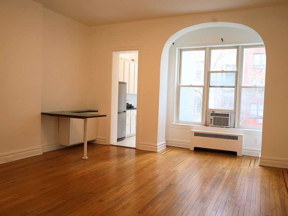 1st image of 25 W 95th St APT 2B