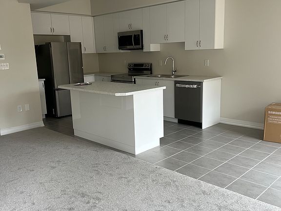 5th image of 660 Colborne St W #78