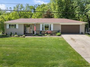 1133 Berdova Dr, Milford, OH 45150