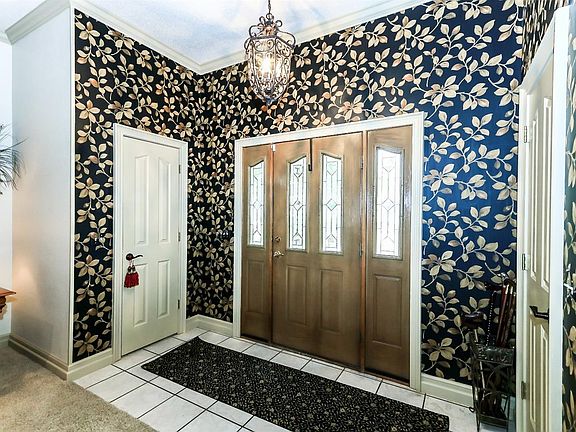 4th image of 1621 Avenue J