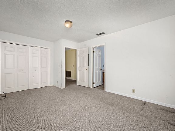 2nd image of 773 E Northfield Blvd