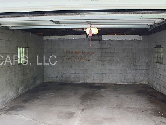 5th image of 620 W 57th Ave
