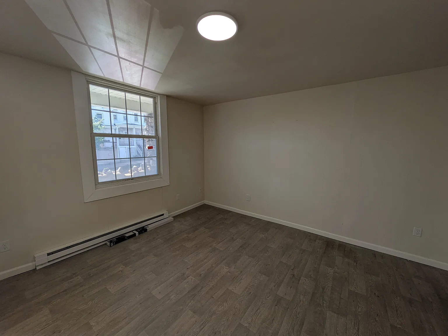 2 bed, $875 — Photo 4