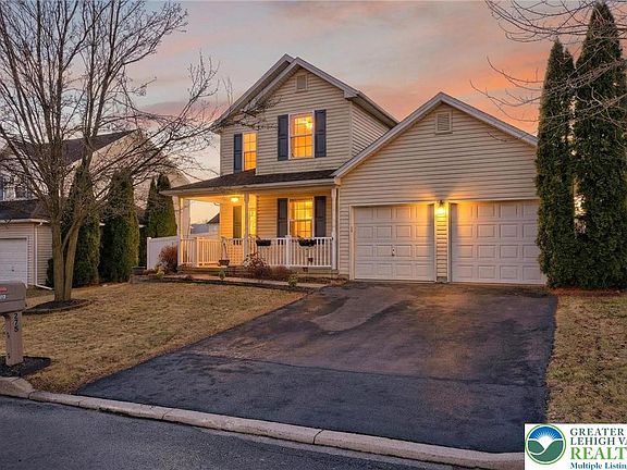 2nd image of 275 Crown Dr