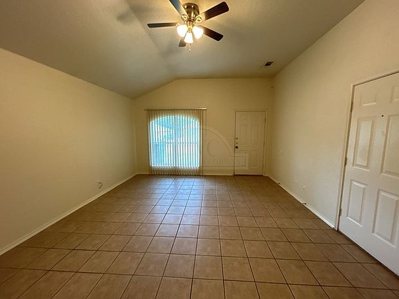 3rd image of 306 Jeff Gordon Dr Unit B
