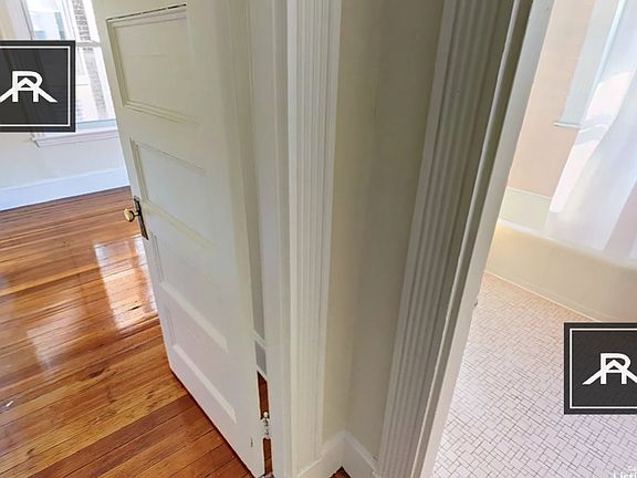 4th image of 1595 Beacon St APT 11