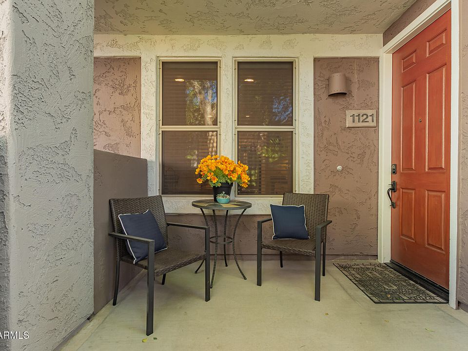 1st image of 15221 N CLUBGATE Drive #1121