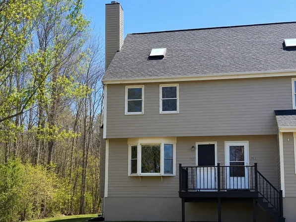 752 S Main St Unit 752, Haverhill, MA 01835
