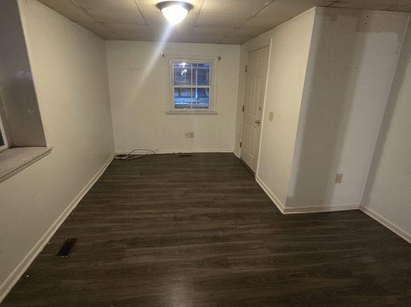 2 S Main St APT B