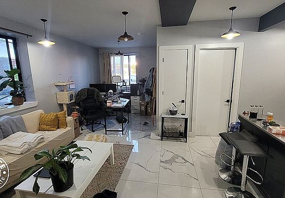 5th image of 14 Havens Pl #6D