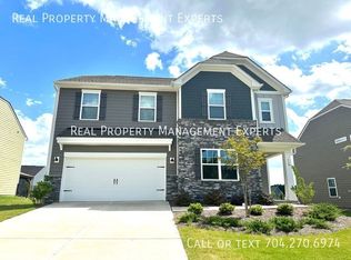110 Rooster Tail Ln, Troutman, NC 28166