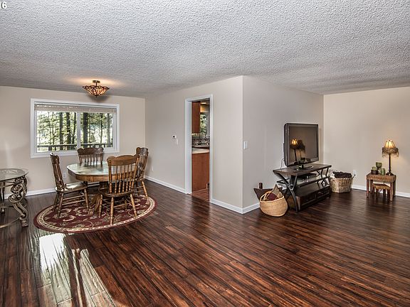4th image of 14612 S Kelmsley Dr