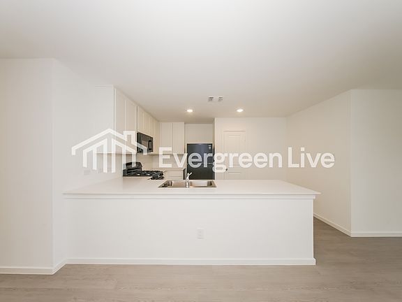 4th image of 3704 Los Cabos Dr