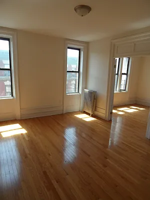 Rented by Bohemia Realty Group | media 71