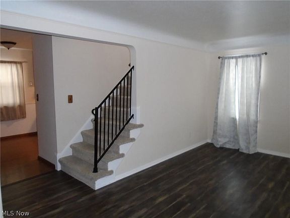 4th image of 13709 Royal Blvd
