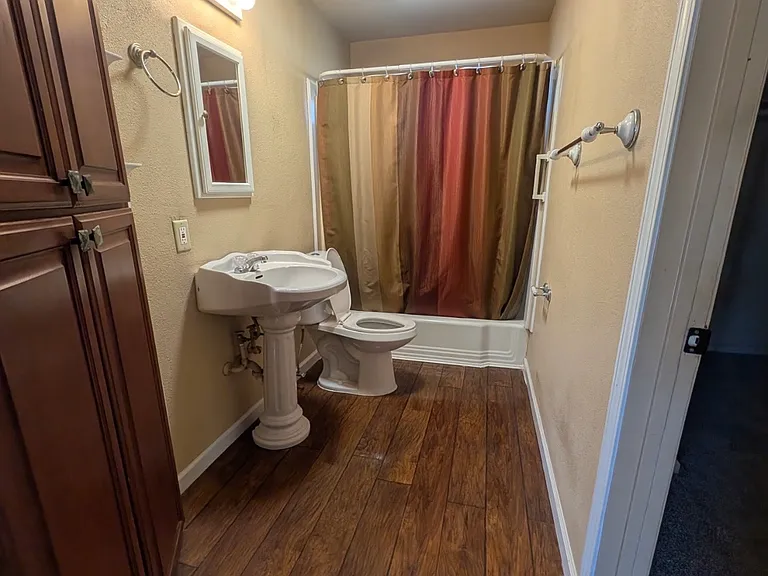 308 Poplar St #A — Photo 8