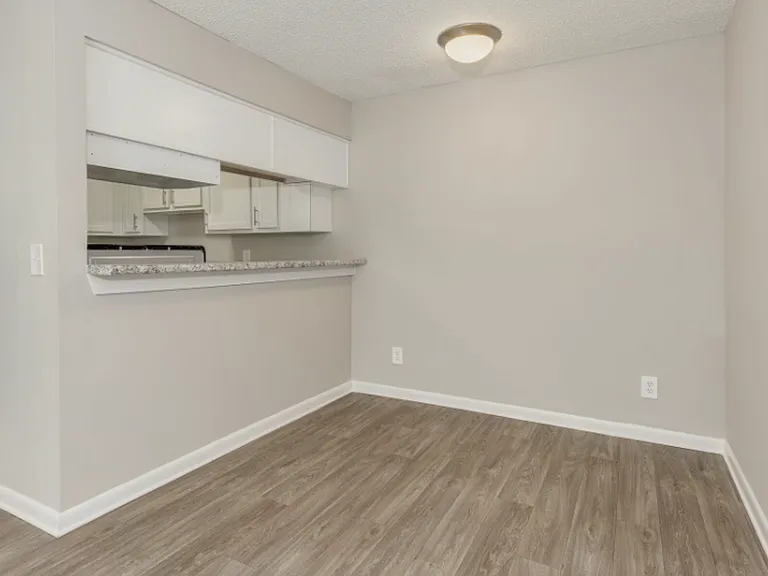 Volare Apartments - $99 MOVE IN SPECIAL!! — Photo 10